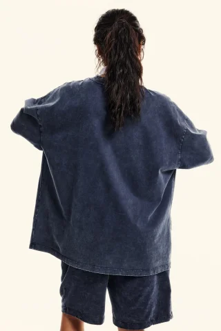 Unisex Casual Tight Neck T-Shirt - Thumbnail Image